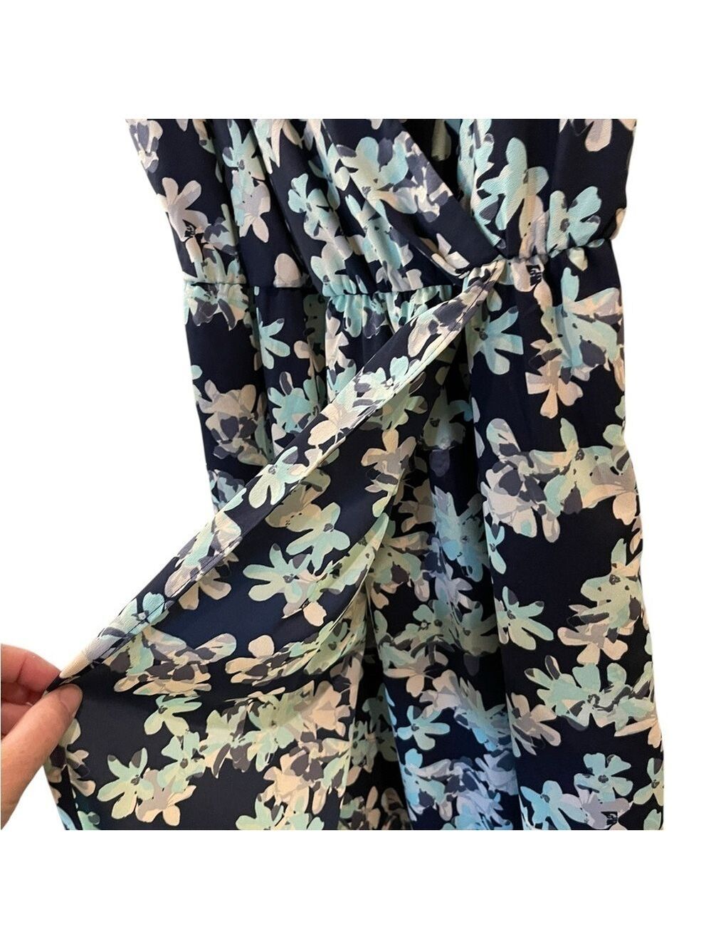 Banana Republic Faux Wrap Maxi Dress Floral Print Navy & Mint Size: 4 Petite - Picture 4 of 12